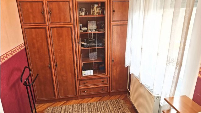 Eladó sorház, Békéscsabán 48 M Ft, 3 szobás