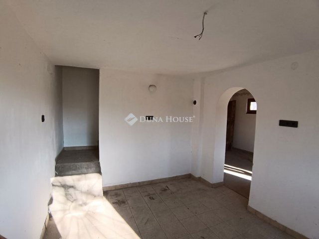 Eladó mezogazdasagi ingatlan, Bicskén 36.9 M Ft, 3 szobás