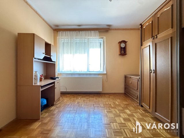 Eladó családi ház, Salgótarjánban 19.9 M Ft, 5 szobás
