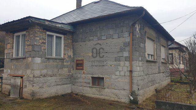 Eladó családi ház, Ózdon 14 M Ft, 4 szobás