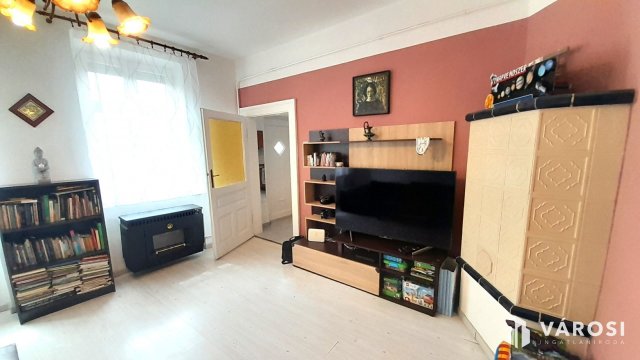 Eladó családi ház, Szombathelyen 61.5 M Ft, 3 szobás