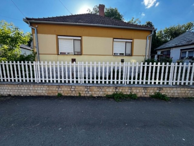 Eladó családi ház, Kozármislenyen, Pécsi utcában 69.9 M Ft