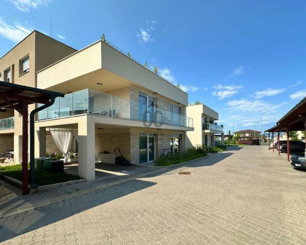 Eladó téglalakás, Budapesten, XVII. kerületben 142 M Ft