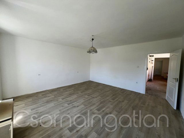 Eladó családi ház, Pálin 22.8 M Ft, 2 szobás