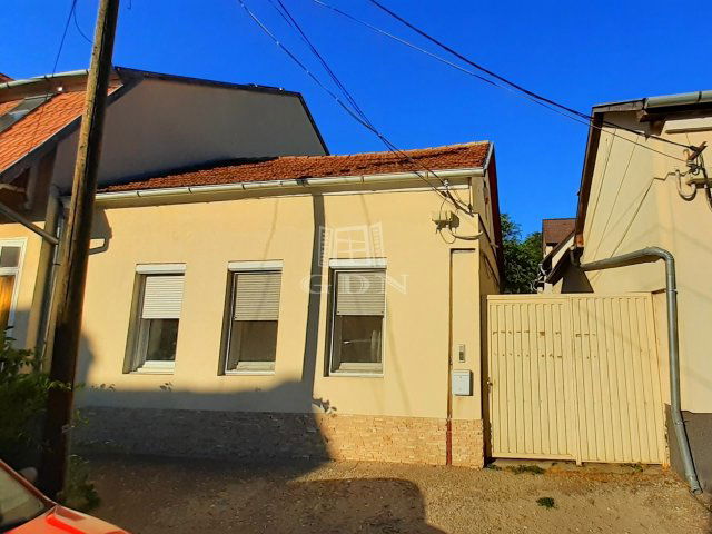 Eladó sorház, Debrecenben 141.9 M Ft, 6+1 szobás