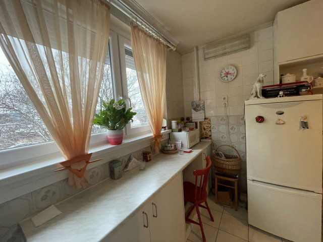 Eladó panellakás, Miskolcon, Virág utcában 31.99 M Ft, 2 szobás