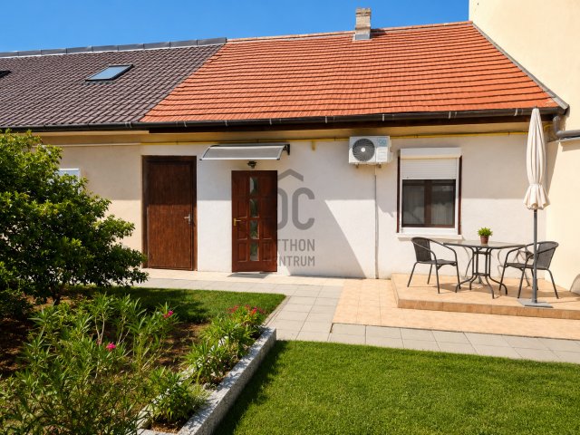 Eladó téglalakás, Budapesten, XX. kerületben 27 M Ft, 1 szobás