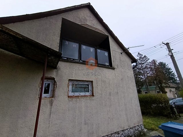 Eladó nyaraló, Harkányban, Kökény utcában 25.99 M Ft, 2 szobás