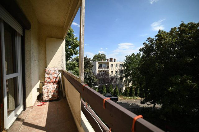 Eladó téglalakás, Budapesten, XII. kerületben 99 M Ft, 2 szobás
