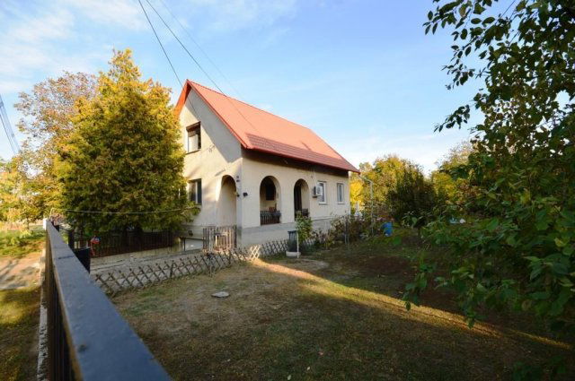 Eladó családi ház, Ercsiben 69 M Ft, 3+1 szobás