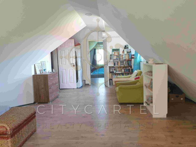 Eladó családi ház, Balatonszárszón 97.9 M Ft, 4+3 szobás