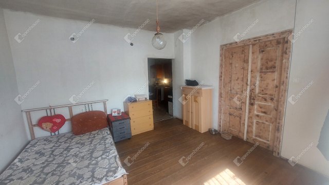 Eladó családi ház, Pusztavámon 33.9 M Ft, 4 szobás