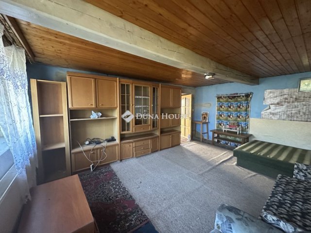 Eladó családi ház, Tiszakécskén 24.99 M Ft, 3 szobás