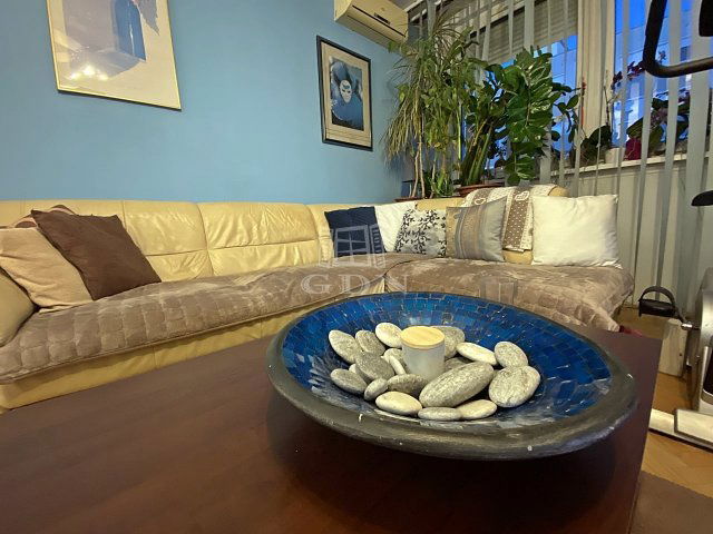 Eladó panellakás, Budapesten, XIV. kerületben 67 M Ft, 1+2 szobás