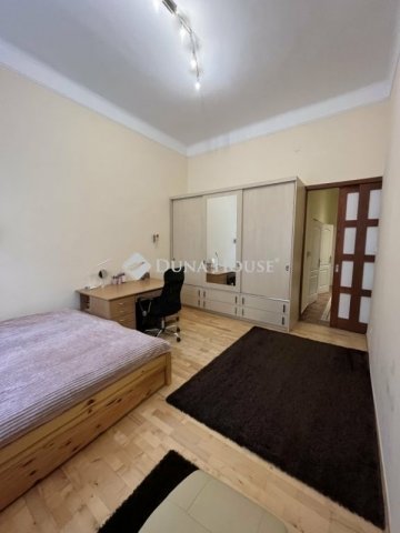 Eladó téglalakás, Budapesten, VII. kerületben 104.9 M Ft