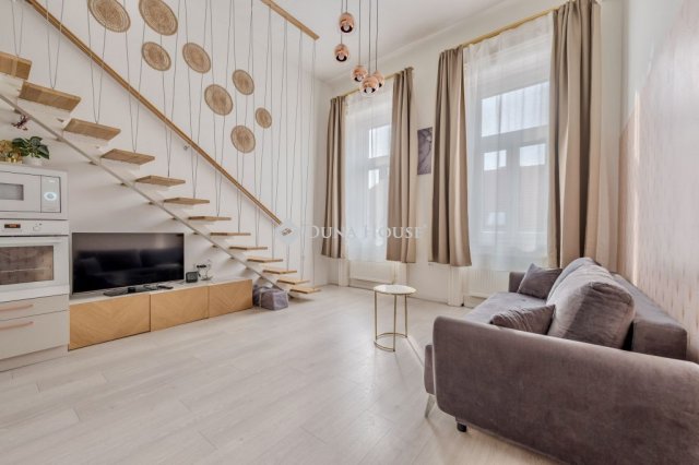 Eladó téglalakás, Budapesten, V. kerületben 169.9 M Ft, 3 szobás