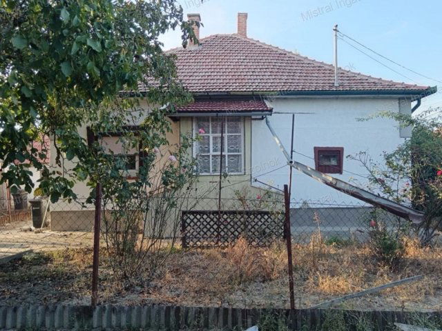 Eladó családi ház, Kőteleken 11.5 M Ft, 3 szobás