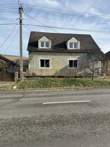 Eladó családi ház, Magyarszéken 58 M Ft, 6+1 szobás