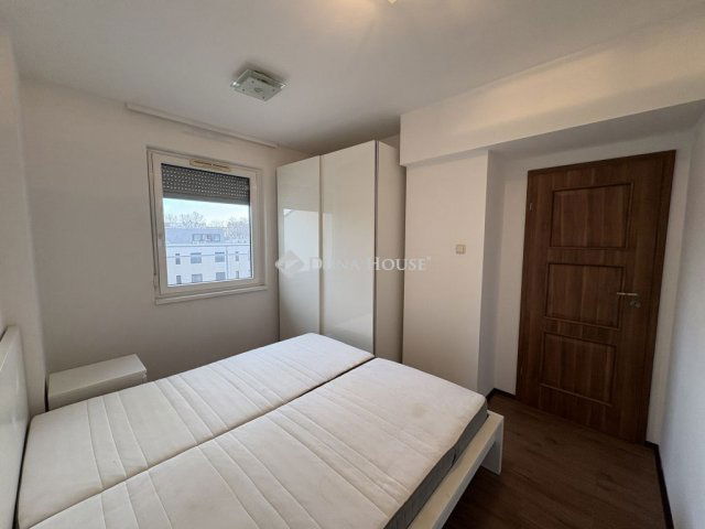 Kiadó téglalakás, albérlet, Győrött, Szövetség utcában