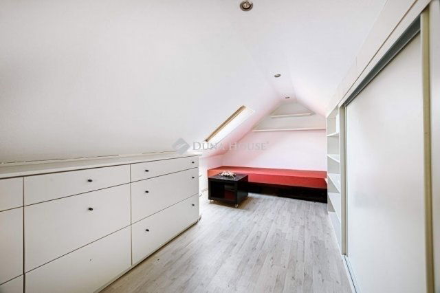 Eladó téglalakás, Budapesten, XII. kerületben 149.9 M Ft