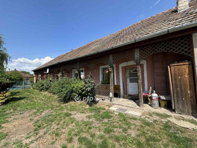 Eladó családi ház, Göncruszkán 17.5 M Ft, 4 szobás