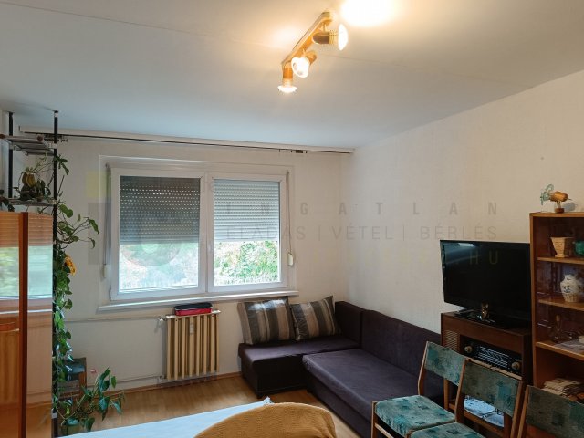 Eladó panellakás, Szegeden, Szilléri sugárúton 54 M Ft