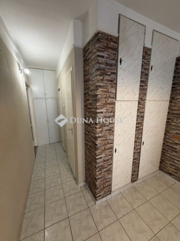 Eladó panellakás, Budapesten, XXI. kerületben 64.9 M Ft, 3 szobás