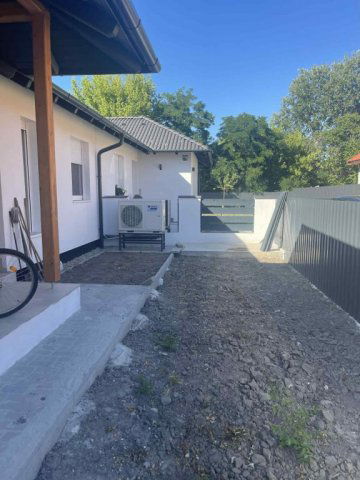 Eladó ikerház, Albertirsán 68 M Ft, 1+3 szobás