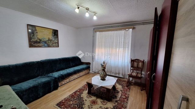 Eladó családi ház, Simontornyán 21 M Ft, 3 szobás