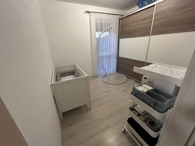 Kiadó téglalakás, albérlet, Debrecenben 300 E Ft / hó, 3 szobás