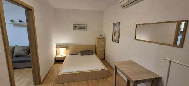 Kiadó téglalakás, albérlet, VI. kerületben, Zichy Jenő utcában