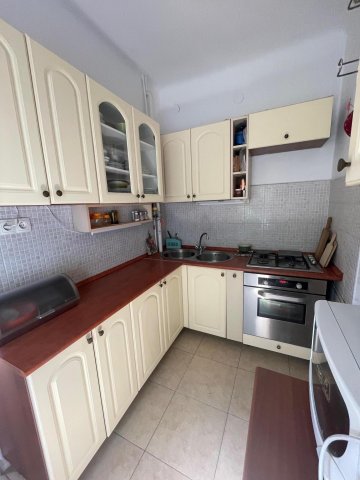 Kiadó családi ház, albérlet, Pécsett 200 E Ft / hó, 2 szobás
