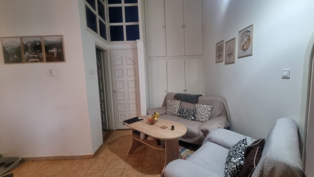 Kiadó téglalakás, albérlet, Szegeden 170 E Ft / hó, 1 szobás