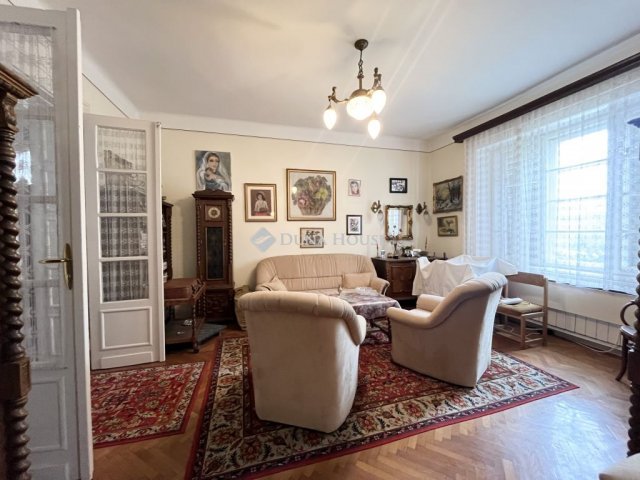 Eladó családi ház, Nyíregyházán 125 M Ft, 4 szobás