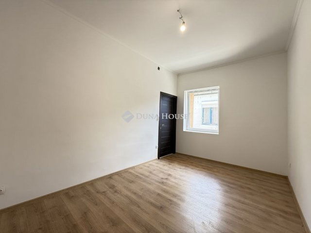 Eladó téglalakás, Budapesten, XXIII. kerületben 39.6 M Ft