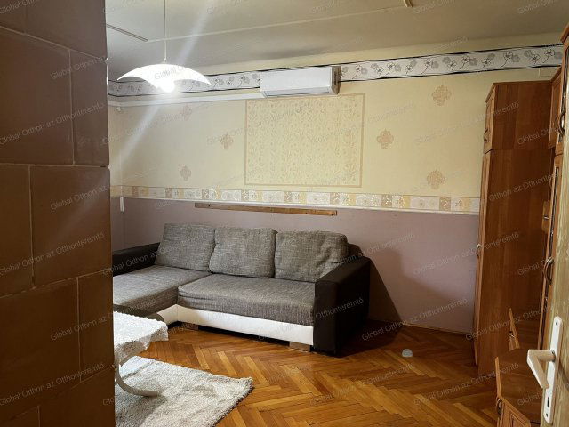 Kiadó téglalakás, albérlet, Mosonmagyaróváron 100 E Ft / hó