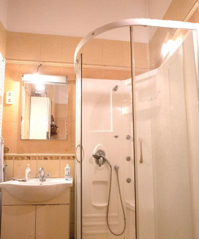 Eladó téglalakás, Debrecenben 69.9 M Ft, 4 szobás