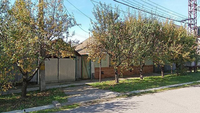 Eladó családi ház, Kunszentmártonban 12.9 M Ft, 3 szobás