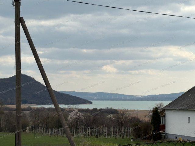 Eladó nyaraló, Aszófőn 44.5 M Ft, 1 szobás