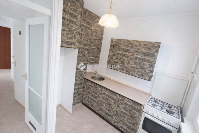 Eladó panellakás, Kecskeméten 43.49 M Ft, 2 szobás