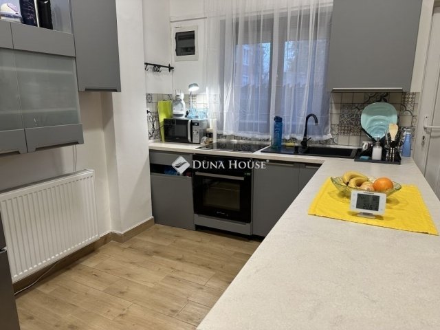 Eladó téglalakás, Budapesten, X. kerületben 59.99 M Ft, 3 szobás