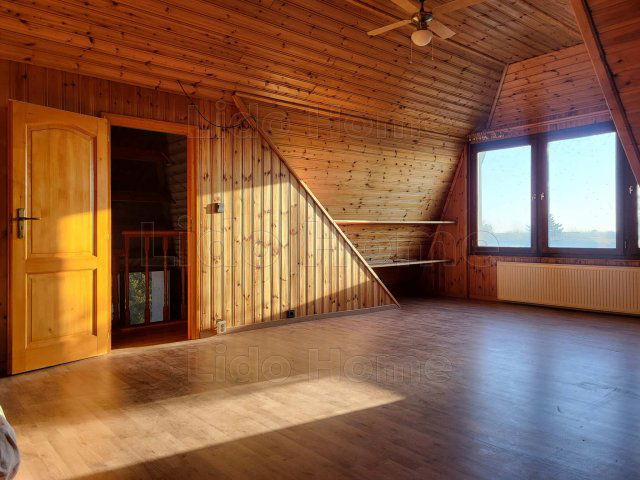 Eladó családi ház, Gárdonyban 87.9 M Ft, 14 szobás