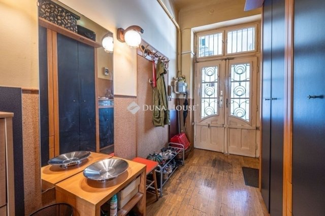 Eladó téglalakás, Budapesten, IX. kerületben 99.8 M Ft, 3 szobás