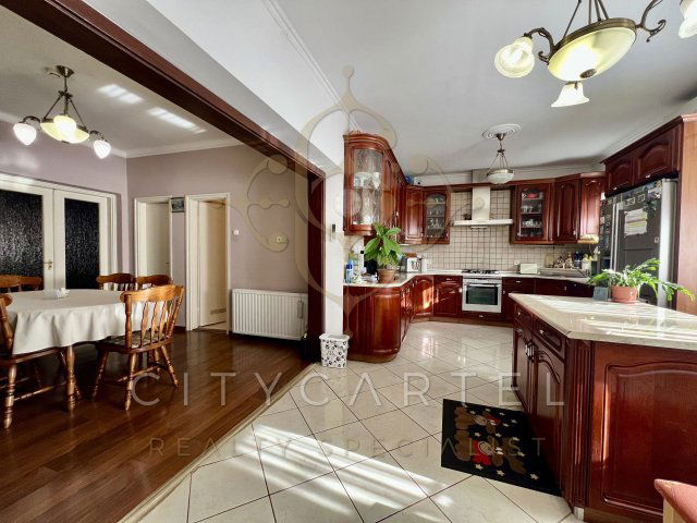 Eladó családi ház, Balatonlelleén 94.99 M Ft, 3 szobás