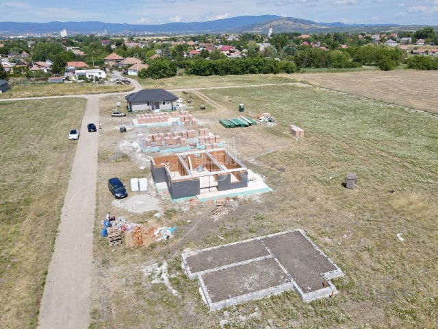 Eladó családi ház, Gyöngyöshalászon 53.99 M Ft, 4 szobás