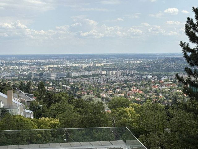 Eladó ikerház, Budapesten, XII. kerületben 695 M Ft, 6 szobás