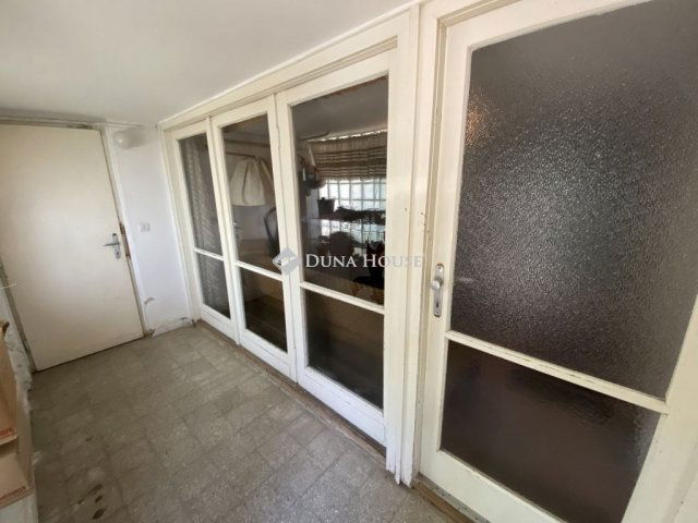 Eladó sorház, Szekszárdon 55 M Ft, 3 szobás