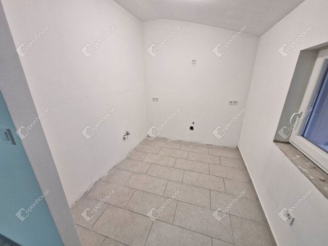 Eladó téglalakás, Nagykanizsán 78 M Ft, 4 szobás