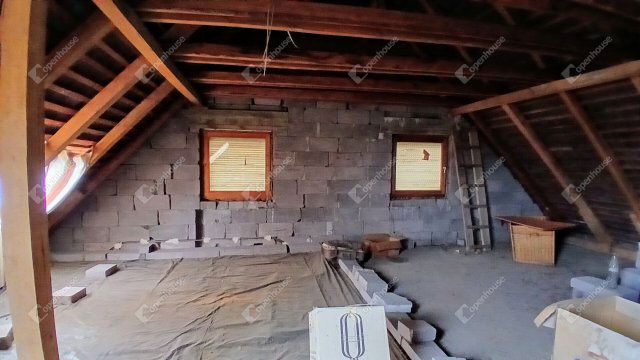 Eladó családi ház, Alsópáhokon 74 M Ft, 3 szobás