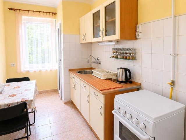Kiadó téglalakás, albérlet, IV. kerületben, Perényi Zsigmond utcában
